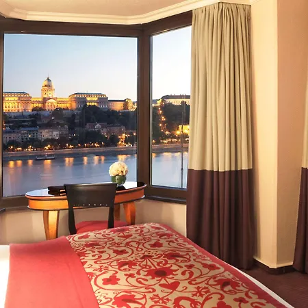 Sofitel Chain Bridge Ξενοδοχείο