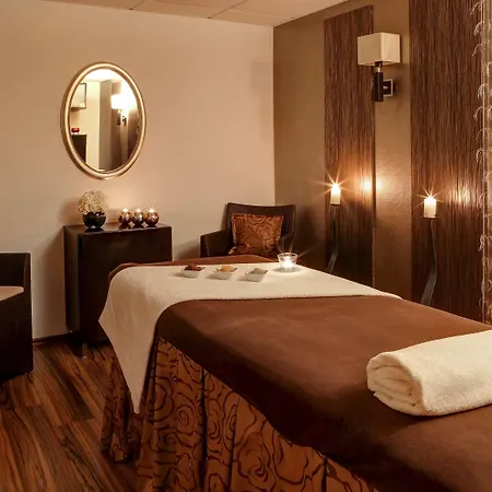 Sofitel Chain Bridge 5* Budapeste