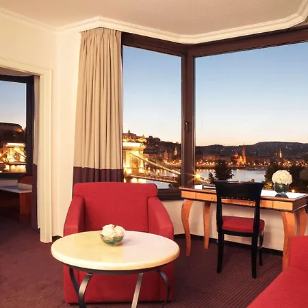 Sofitel Chain Bridge Hotel Budapeste