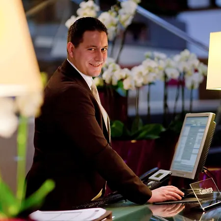 Sofitel Chain Bridge