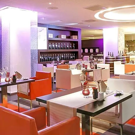 Sofitel Chain Bridge 5*