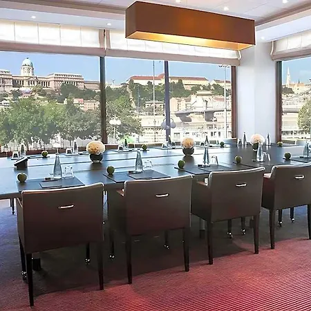 Sofitel Chain Bridge 5*