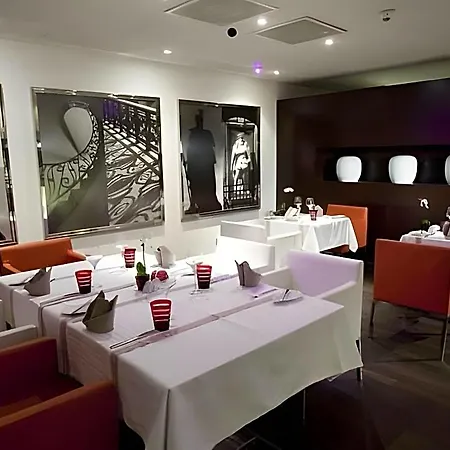 Sofitel Chain Bridge 5* Βουδαπέστη