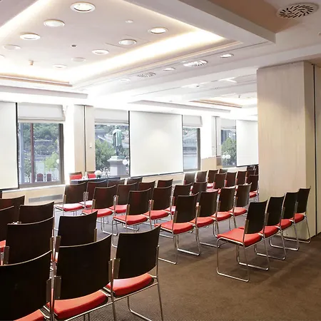 Hotel Sofitel Chain Bridge 5*