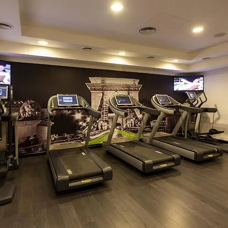 Hotel Sofitel Chain Bridge Budapest