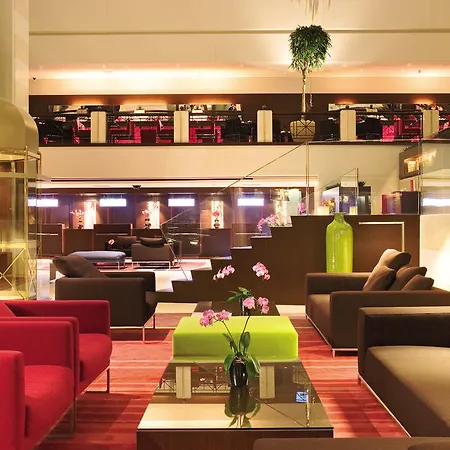 Sofitel Chain Bridge Hotel Boedapest