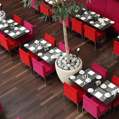 Sofitel Chain Bridge 5*
