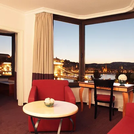 Sofitel Chain Bridge Hotel 5*