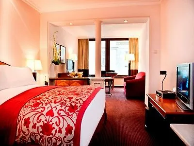 Sofitel Chain Bridge Hotel Boedapest