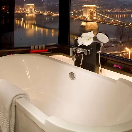 Sofitel Chain Bridge