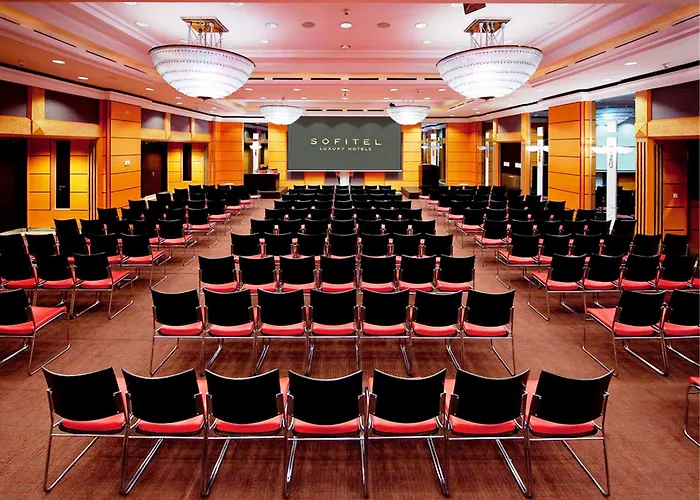 Sofitel Chain Bridge 5* 布达佩斯