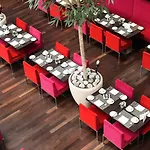 Sofitel Chain Bridge Hotel 5*