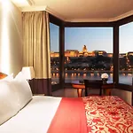 Sofitel Chain Bridge Hotel