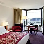 Sofitel Chain Bridge Hotel