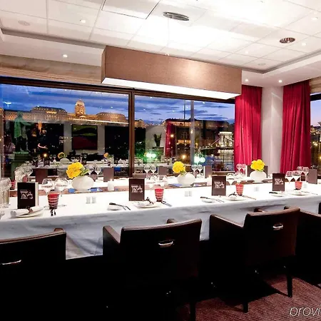 Sofitel Chain Bridge Otel Budapeşte
