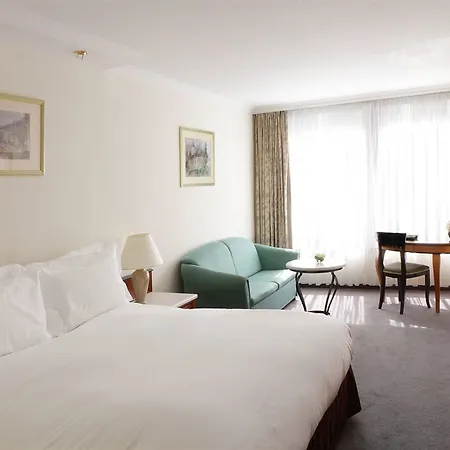 Sofitel Chain Bridge Otel