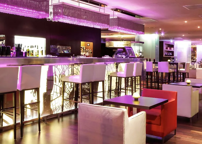 Hotel Sofitel Chain Bridge