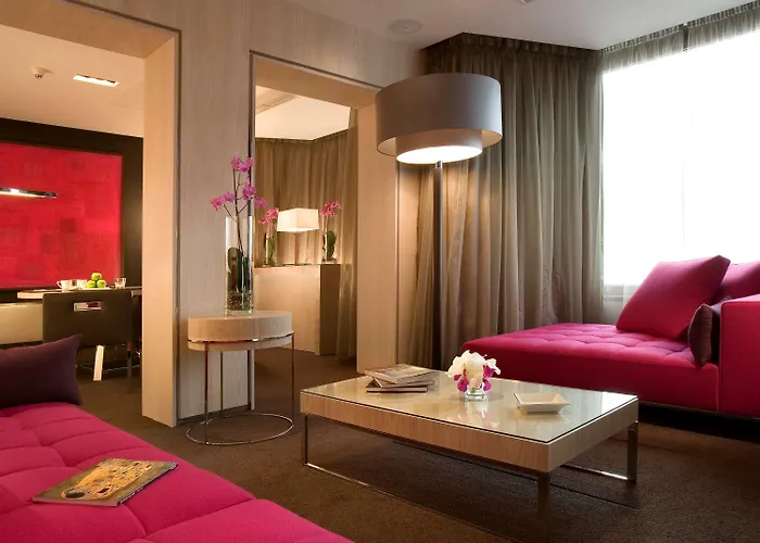 Hotel Sofitel Chain Bridge Budapesta