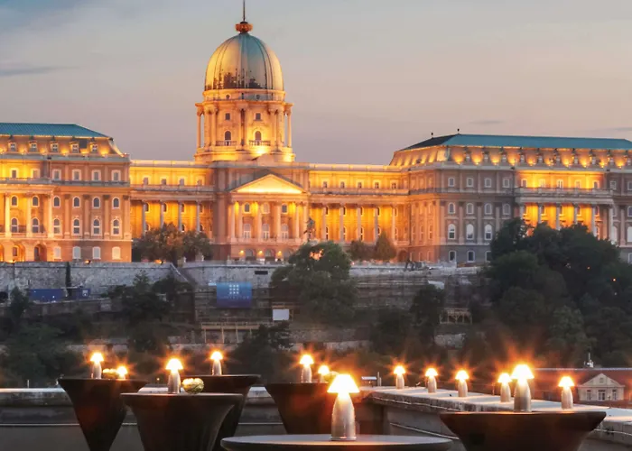 Sofitel Chain Bridge